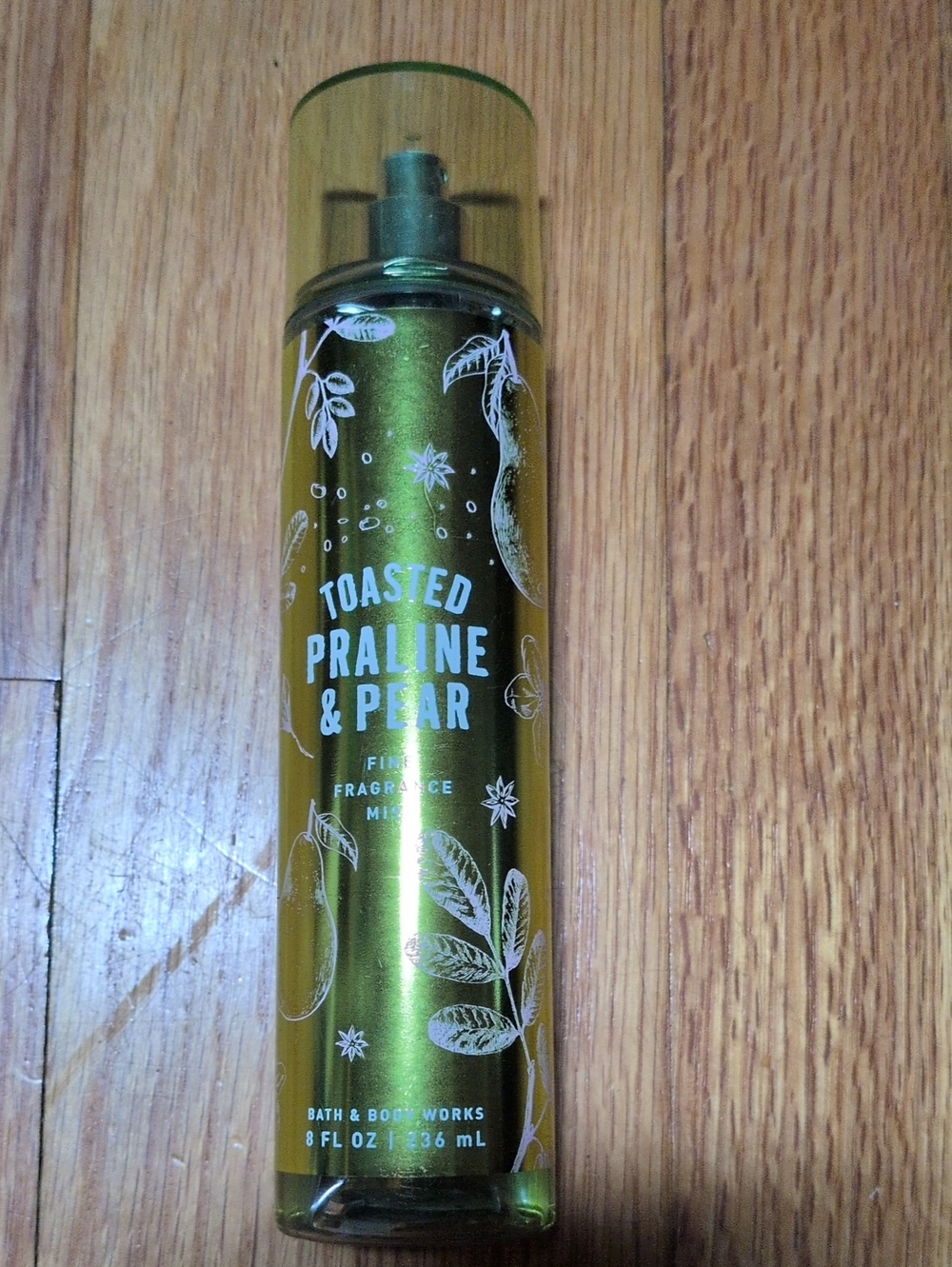 Bath & Body Works Toasted Praline & Pear Fine Fragrance Mist - Green